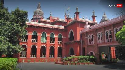 Madras High Court Insists Tamil Nadu Govt to Remove Caste Name in Schools Madras High Court: சமூக நீதி பேசும் அரசு பள்ளிகளில் சாதிப் பெயரை நீக்குங்கள்- சென்னை உயர் நீதிமன்றம்!