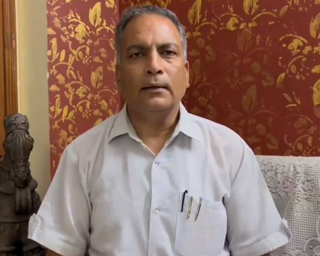 अधिवक्ता एपी सिंह ने इससे पहले निर्भया मामले और हाथरस के बुलगढ़ी कांड में भी पैरवी करते नजर आए थे. लेकिन क्या आपको पता है एपी सिंह कितने पढ़े लिखे हैं और उन्होंने अपनी पढ़ाई-लिखाई किस संस्थान से पूरी की है. आइए जानते हैं.