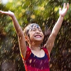 Lifestyle : ਮੀਂਹ 'ਚ ਨਹਾਉਣਾ ਸਹੀ ਹੈ ਜਾਂ ਗਲਤ, ਜਾਣੋ ਮਾਹਿਰਾਂ ਦੀ ਰਾਇ