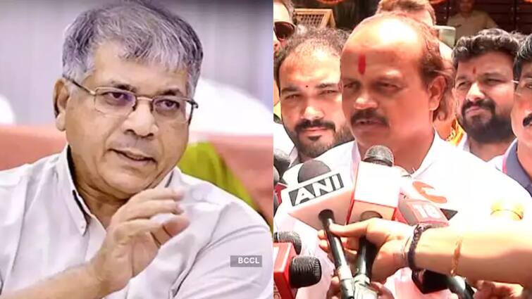 Vasant more will join Thackeray camp Pune VBA party workers get aggressive says Vasant Tatya backstabs Prakash Ambedkar Vasant More: तुम्ही प्रकाश आंबेडकरांचा विश्वासघात केलाय, वसंत मोरेंविरोधात वंचित आक्रमक, पुण्यात मोर्चा काढणार