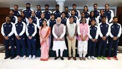 'चकाचौंध में खोना नहीं, दबाव लिये बिना खेलना', पीएम मोदी का ओलंपिक खिलाड़ियों के लिए मैसेज