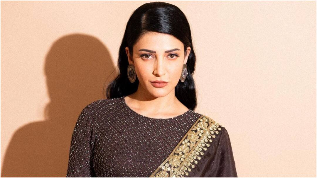 shruti haasan fires on netizen who asked About her marriage  Shruti Haasan: నెటిజన్ నుంచి శృతి హాసన్‌కి అలాంటి ప్రశ్న - ఇలాంటి చెత్త ప్రశ్నలు అడగడం మానేయండి..