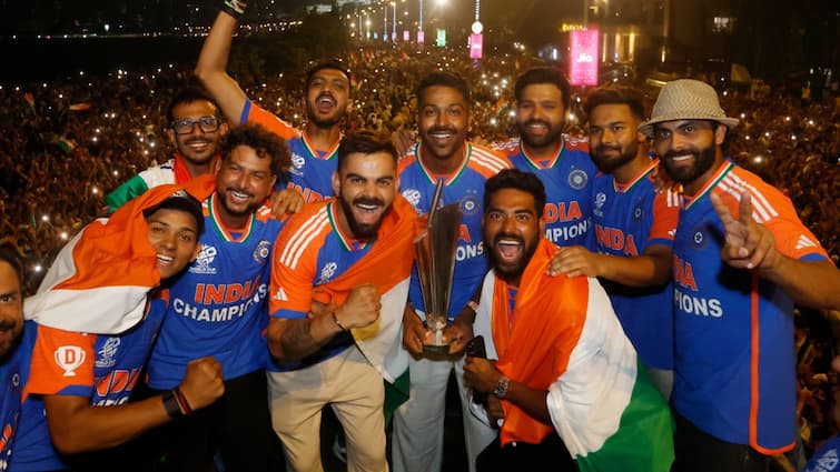 After Mumbai Victory rally celebration will be held in Hyderabad for T20 World Cup 2024 Mohammed Siraj Indian cricket team Victory Rally: मुंबई डन, अब हैदराबाद में निकलेगी 'विक्ट्री रैली', मोहम्मद सिराज ने खोला राज, जानिए दिन और टाइमिंग