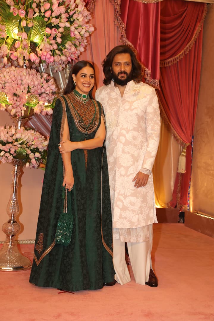 Riteish Deshmukh and Genelia D'Souza also graced the grand affair.