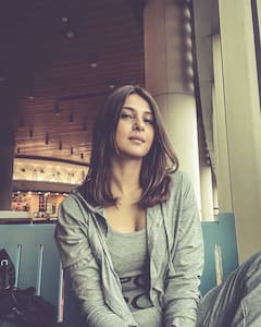 Jennifer Winget : पतीला गर्लफ्रेंडसोबत रंगेहात पकडलं, प्रेमात मिळालेल्या धोक्यामुळे ही अभिनेत्री अजूनही सिंगल