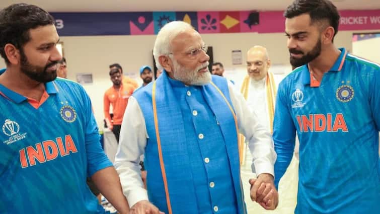 ‘कहीं न कहीं आपका अहंकार ऊपर आ जाता है तो फिर…’ पीएम मोदी से क्या बोले विराट कोहली ‘कहीं न कहीं आपका अहंकार ऊपर आ जाता है तो फिर…’ पीएम मोदी से क्या बोले विराट कोहली