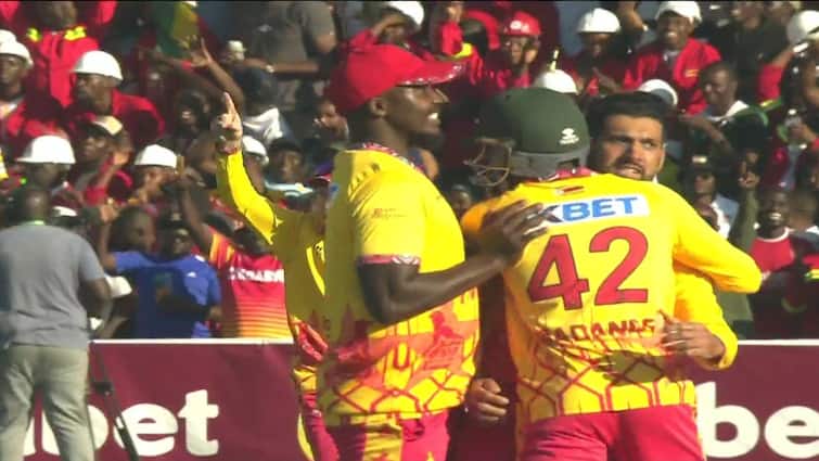 IND vs ZIM T20 Match Highlights Zimbabwe won by 13 runs IND vs ZIM T20 Match Highlights: டி20 உலக சாம்பியனை சுருட்டி வீசிய ஜிம்பாப்வே!