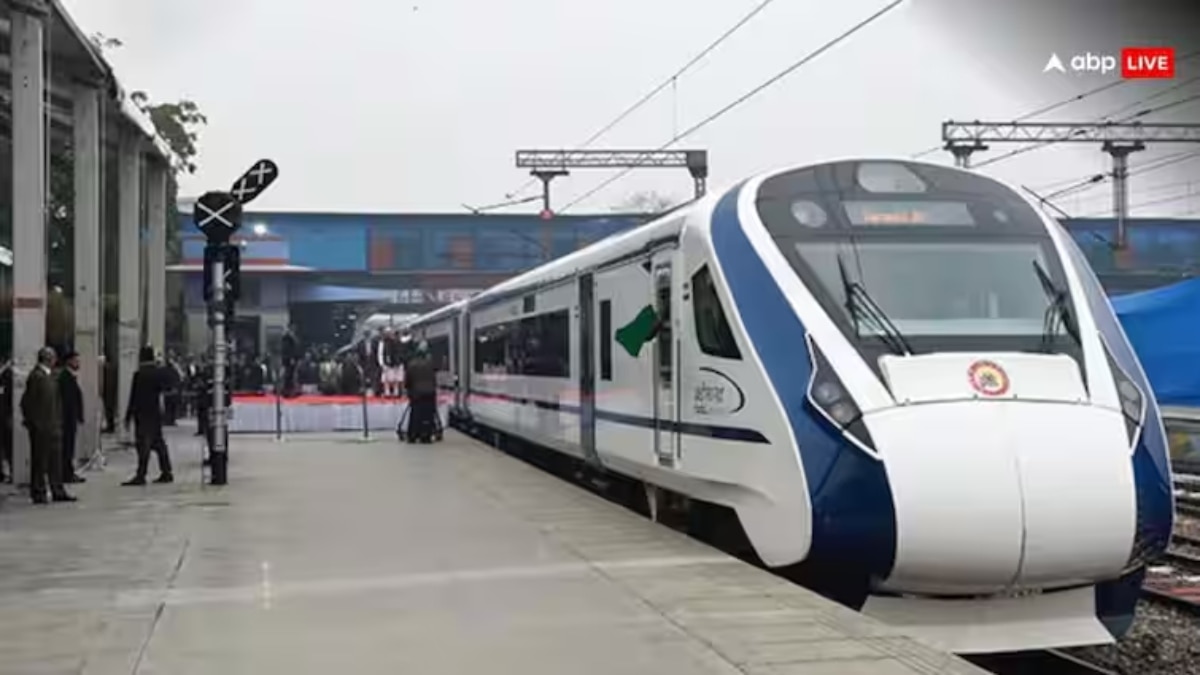 Vande Bharat Express: इटारसी में वंदे भारत ट्रेन के हॉर्न से नाराज शराबी ने मारे पत्थर, कई कोच के कांच टूटे, RPF ने दबोचा