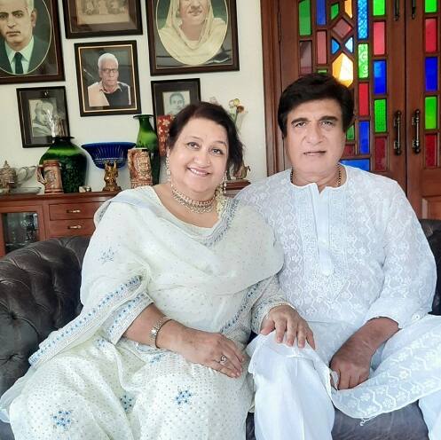 नादिरा जहीर (नादिरा बब्बर)- नादिरा जहीर भी हिंदू एक्टर से शादी करने वाली मुस्लिम एक्ट्रेस हैं. अपने दौर में फिल्मों में नजर आई नादिरा ने एक्टर और कांग्रेस नेता राज बब्बर से 1975 में शादी की थी.