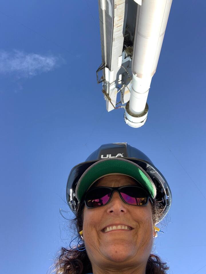 बता दें कि जब कोई यान धरती से करीब 80 किलोमीटर की ऊंचाई पर धरती के वायुमंडल में एक खास गलियारे से एंट्री करता है, तभी वो सफलतापूर्वक धरती पर लौट पाएगा.