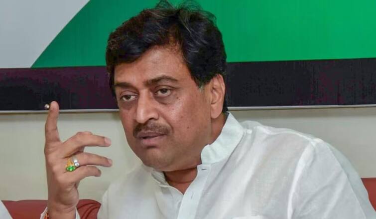 Ashok Chavan On Maharashtra Band announcement of MVA on Badlapur crime case Maharashtra to take things positively in Naded Maharashtra 'महाराष्ट्र बंद करून जनजीवन विस्कळीत करण्यापेक्षा..', अशोक चव्हाणांचा बदलापूर घटनेवरून महाविकास आघाडीला सल्ला, म्हणाले..