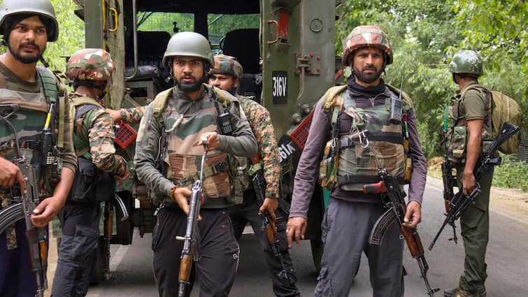 J&Okay: Encounter Underway In Kulgam, 4 Terrorists, 2 Troopers Killed So Far