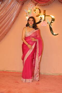 Kajal Agarwal: అట్టహాసంగా అనంత్ అంబానీ, రాధికా మర్చంట్ సంగీత్ వేడుక- చీరలో తళుక్కున మెరిసిన టాలీవుడ్ చందమామ కాజల్