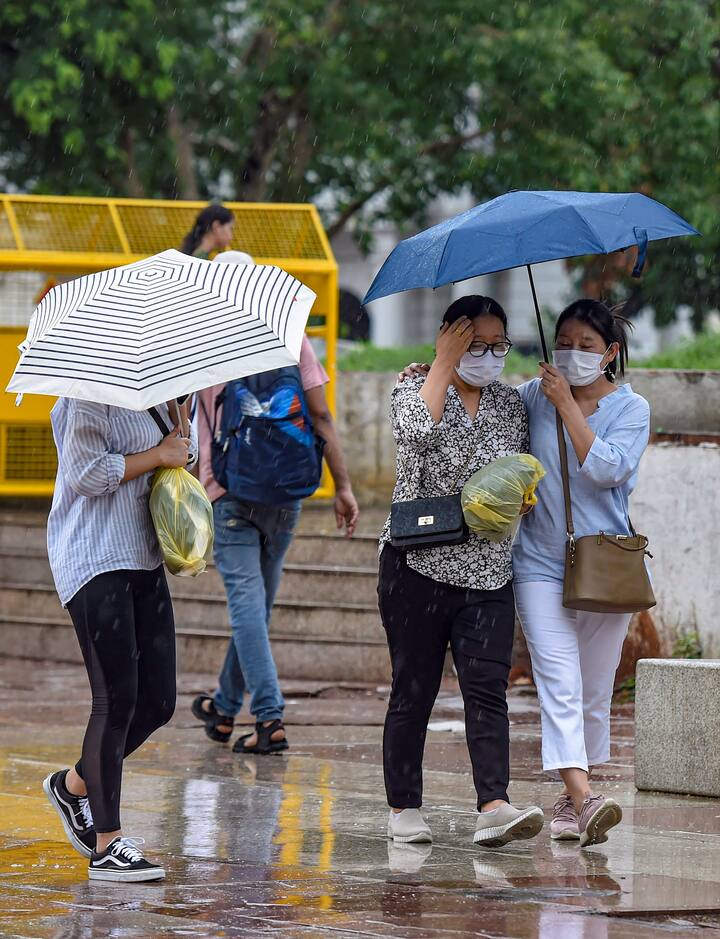 भारत मौसम विज्ञान विभाग (एमडी) के मौसम बुलेटिन के अनुसार सापेक्षिक आर्द्रता 73 प्रतिशत से 91 प्रतिशत के बीच रही.