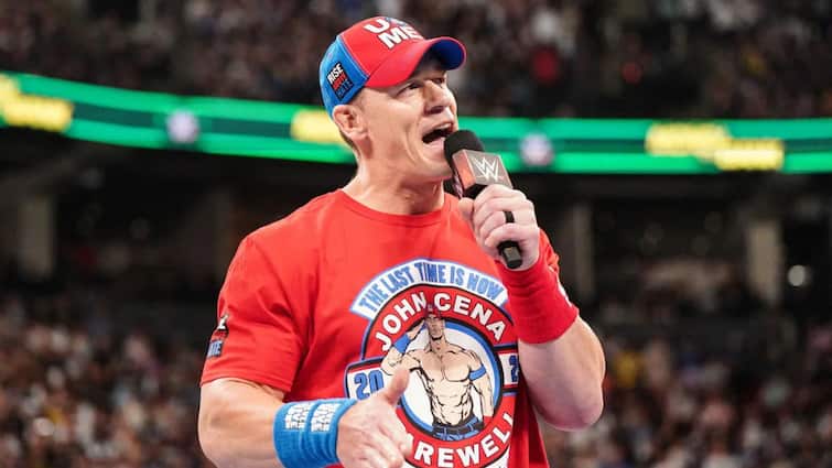आवाज में दर्द और आंखों में आंसू… जॉन सीना ने अचानक WWE से संन्यास का ऐलान कर दिया.