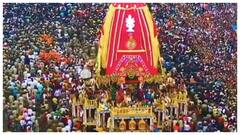 तीन रथ, एक पर भगवान जगन्नाथ, दो पर भाई-बहन... रथ यात्रा से पहले भक्ति में लीन हुआ पुरी; Photos