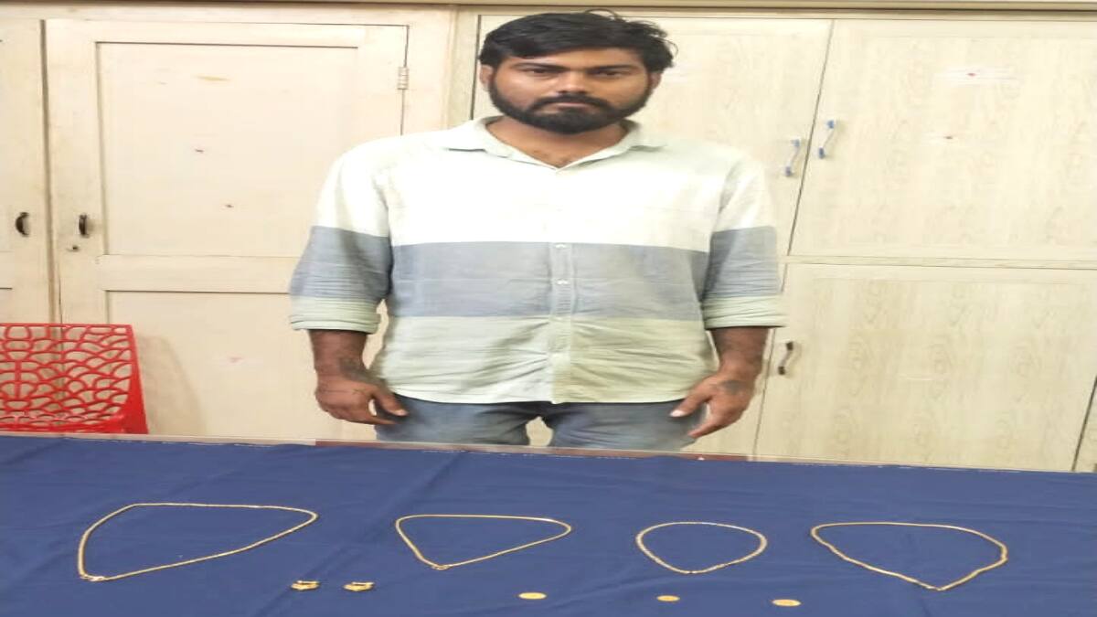 துக்க நிகழ்வுக்கு சென்று வந்த ஆசிரியர் வீட்டில் 48 சவரன் நகை கொள்ளை; சிக்கிய திருடர்கள்! நடந்தது என்ன?