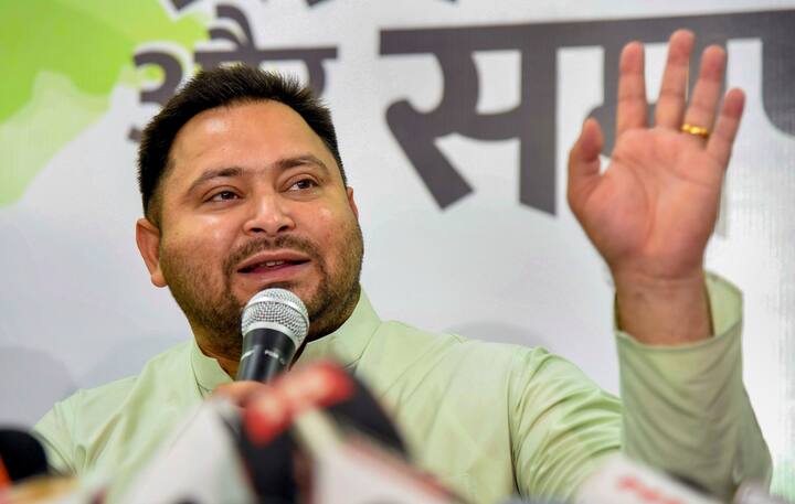 लेटर में आगे कहा गया कि पीके की जन सुराज सियासी पार्टी है, जिसे बीजेपी और धर्मावलंबी लोगों की ओर से चलाया जाता है और वहीं से फंड भी हासिल होता है.