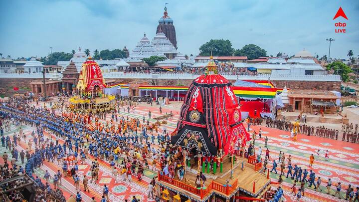 ৫৩ পছর পর এ বছর ফের একই দিনে নবযৌবন বেশ, নেত্র উৎসব ও রথযাত্রা। রবিবার বিকেলে টান পড়বে রথের রশিতে। ছবি সূত্র- Shree Jagannatha Temple Office, Puri