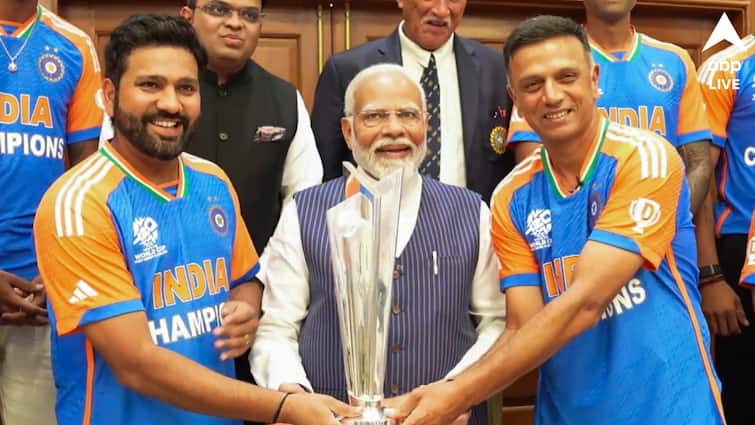 Rahul Dravid should Get Bharat Ratna Sunil Gavaskar Makes Special Demand To Indian Government after India won T20 World Cup 2024