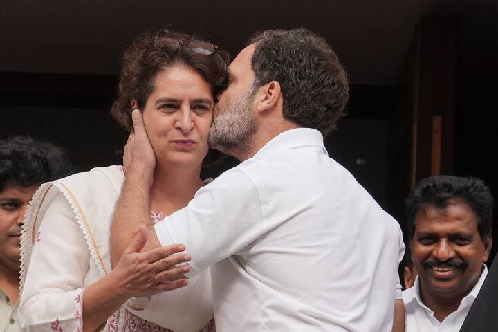 Vertos Advertising-এর স্টক বৃহস্পতিবার 686.50 টাকায় বন্ধ হয়েছে। শুক্রবার এটি 1:10 অনুপাতে স্প্লিট হয়। এই কারণে এর দাম দাঁড়ায় ৩৬ টাকা। শুক্রবার তা বেড়েছে ৫ শতাংশ। আপার সার্কিট ছোঁয়ার পর এটি 36.05 টাকায় বন্ধ হয়েছে।