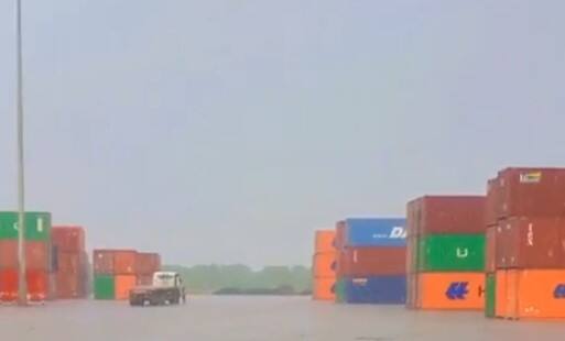 Rain in mundra Kutch district    Kutch Rain: હવામાન વિભાગની આગાહી વચ્ચે કચ્છ જિલ્લામાં વરસાદ  