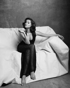 Tara Sutaria Sets The Internet Ablaze With Her Bold Look, Check Out Her Pics