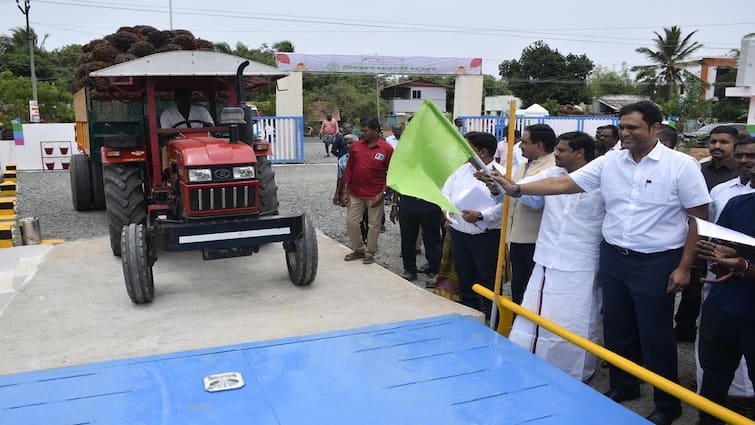 Minister DRP Raja says Farmers must become lenders in Thanjavur - TNN விவசாயிகள் கடன்  கொடுப்பவர்களாக மாற வேண்டும்: அமைச்சர் டி.ஆர்.பி.ராஜா பேச்சு