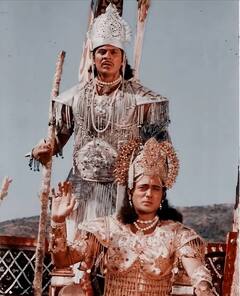 टीवी के 'कृष्ण' की रीयल लाइफ में है दर्द...दो शादियां टूटी, टॉर्चर हुए, बेटी की शक्ल भी नहीं देख पाते Nitish Bhardwaj