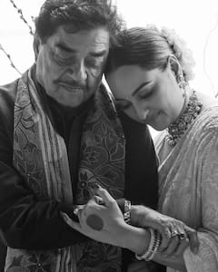 A Teary-Eyed Shatrughan And Poonam Sinha At Daughter Sonakshi's Wedding; SEE PICS