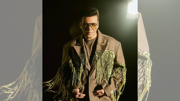 'এমনকী ঘনিষ্ঠ মুহূর্তেও আমার জন্য আলো নিভিয়ে দিতে হয়। এর জন্য আমি চিকিৎসাও করাচ্ছি।' ছবি: ইনস্টাগ্রাম