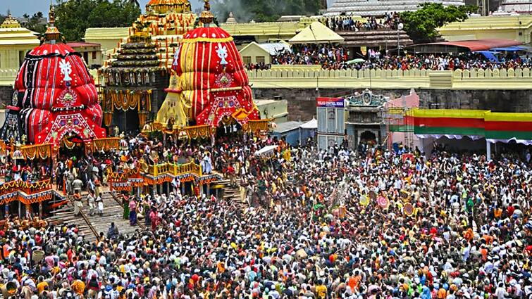 जगन्नाथ रथयात्रा में भगदड़ जैसी स्थिति! दम घुटने से एक श्रद्धालु की मौत, सैकड़ों घायल