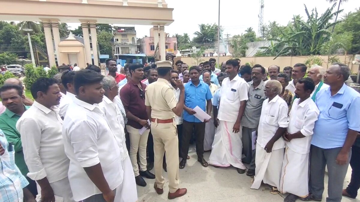 சீர்காழி அருகே சோலார் திட்டத்திற்கு வலுக்கும் எதிர்ப்பு - ஆட்சியரிடம் மனு அளித்த கிராம மக்கள்