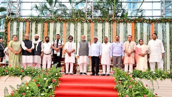 हेमंत सोरेन ने किया मंत्रियों के विभागों का बंटवारा, चंपई सोरेन को क्या मिला? देखें पूरी लिस्ट हेमंत सोरेन ने किया मंत्रियों के विभागों का बंटवारा, चंपई सोरेन को क्या मिला? देखें पूरी लिस्ट