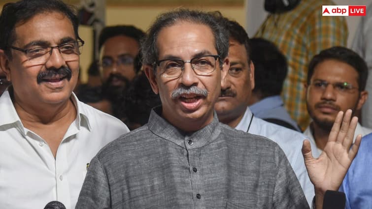 Uddhav Thackeray on Majhi Ladki Bahin Yojana Accused NDA Government for creating rift between siblings 'जैसे शरद पवार का परिवार टूटा...', इस योजना का जिक्र कर उद्धव ठाकरे ने NDA सरकार पर साधा निशाना