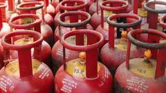 શું ઘરે કોમર્શિયલ ગેસ સિલિન્ડર વાપરી શકાય? આ નિયમો જાણી લો