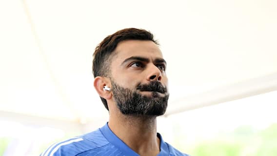 Virat Kohli: బెంగళూరులో విరాట్ కోహ్లీ పబ్పై కేసు, ఎందుకంటే ? Virat Kohli: బెంగళూరులో విరాట్ కోహ్లీ పబ్పై కేసు, ఎందుకంటే ?