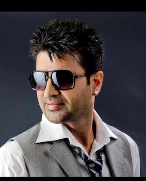 ਮਸ਼ਹੂਰ ਪੰਜਾਬੀ ਗਾਇਕ ਨੇ ਕਿਉਂ ਲਿਆ ਸੀ ਫਾਹਾ, ਸਾਹਮਣੇ ਆਈਆਂ ਅਜਿਹੀਆਂ ਗੱਲਾਂ...