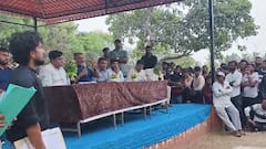 'ગૌચરના દબાણો હટાવી લેજો, મહિલા સરપંચને બદલે સભામાં સભ્ય આવે તે નહીં ચાલે...' - ગ્રામસભામાં ગીર સોમનાથ કલેક્ટર ભડક્યા