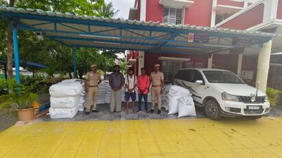 Police seized 1.5 tonnes of tobacco products near Coimbatore tnn கோவை அருகே 1.5 டன் புகையிலை பொருள்கள் பறிமுதல்  4 பேர் கைது
