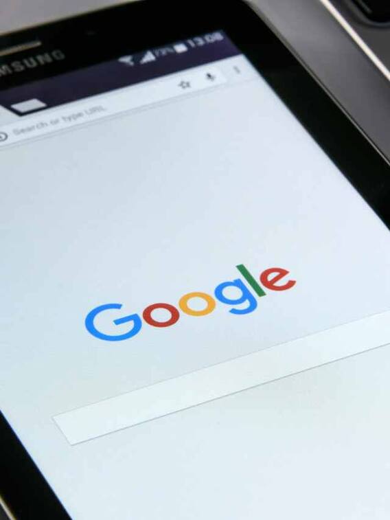 गूगल पर तुरंत कैसे मिल जाते हैं जवाब?