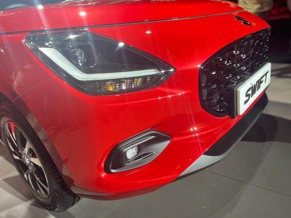 নতুন মারুতি সুইফটে বড় ছাড়, কত কম টাকায় পাবেন ?