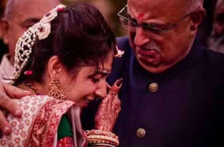 ਜੇਕਰ ਤੁਸੀਂ ਆਪਣੇ ਪਰਿਵਾਰ ਦੇ ਭਵਿੱਖ ਬਾਰੇ ਚਿੰਤਤ ਹੋ ਜਾਂ ਤੁਸੀਂ ਆਪਣੀ ਧੀ ਦੇ ਭਵਿੱਖ ਬਾਰੇ ਚਿੰਤਤ ਹੋ। ਉਸ ਦੇ ਵਿਆਹ ਦੀ ਫਿਕਰ ਹੈ। ਇਸ ਲਈ ਮਿਉਚੁਅਲ ਫੰਡ ਤੁਹਾਡੇ ਲਈ ਬਿਹਤਰ ਵਿਕਲਪ ਸਾਬਤ ਹੋ ਸਕਦੇ ਹਨ।