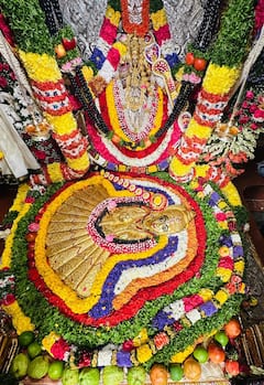 Balkampet Yellamma kalyanam 2024: వైభవంగా బల్కంపేట ఎల్లమ్మ కళ్యాణం.. ఏటా ఆషాడమాసంలో మొదటి మంగళవారం జరిగే వేడుక!