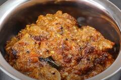 Kathirikai Thuvayal : சூப்பர் சைட் டிஷ்.. இன்றே கத்திரிக்காய் துவையல் செய்து அசத்துங்க!