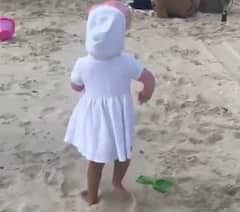 Priyanka Chopra Enjoys Beach Time With Daughter Malti Marie And Mother Madhu Chopra In Australia - See Pics