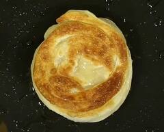 Bun Parotta : பன் பரோட்டா சாப்பிட மதுரைக்கு போக வேண்டாம்.. வீட்டிலேயே செய்யலாம்!