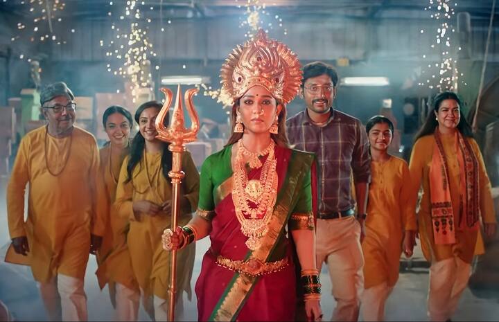 2020 ஆம் ஆண்டு ஆர் ஜே பாலாஜி இயக்கத்தில் நயன்தாரா அம்மனாக நடித்த இருந்த படம் மூக்குத்தி அம்மன். இப்படம் ஹிந்தியில் வெளியான PK என்ற படத்தை தழுவி எடுக்கப்பட்டுள்ளது.