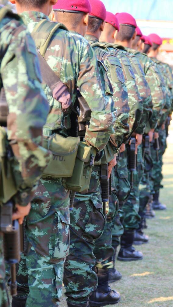 क्या सिर्फ आर्मी को ही कहते हैं फौज?