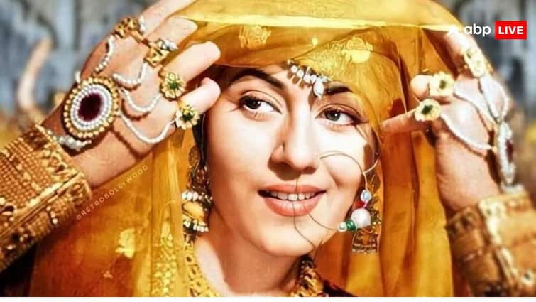 madhubala is muslim actress real name is Begum Mumtaz changed her name to enter in industry हिंदू नाम से इस मुस्लिम एक्ट्रेस ने कमाई थी शौहरत, 9 साल तक पड़ी रहीं बिस्तर पर, बेहद दर्दनाक थी मौत